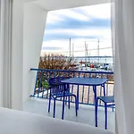 La Reine Jane Hotel