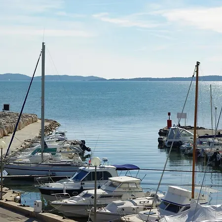 Hotell La Reine Jane