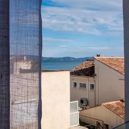 La Reine Jane Hotel 3*