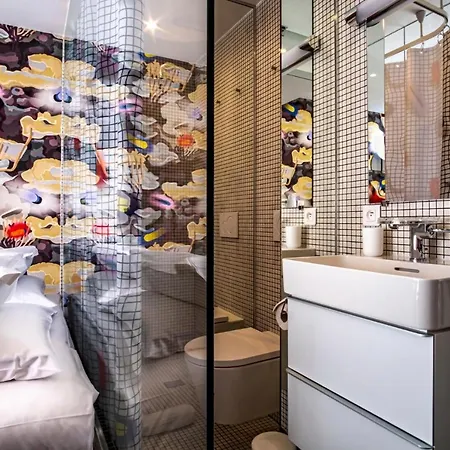 La Reine Jane Hotel 3*