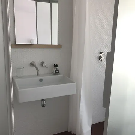 Hotel La Reine Jane 3*