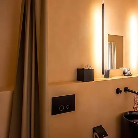 Hotel La Reine Jane Hyeres