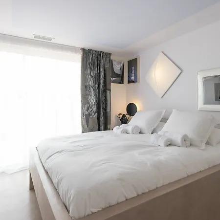 La Reine Jane Otel