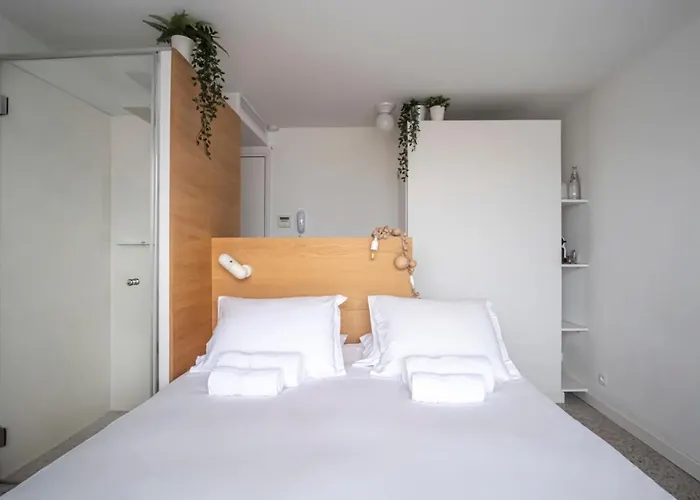 Hotell La Reine Jane 3*