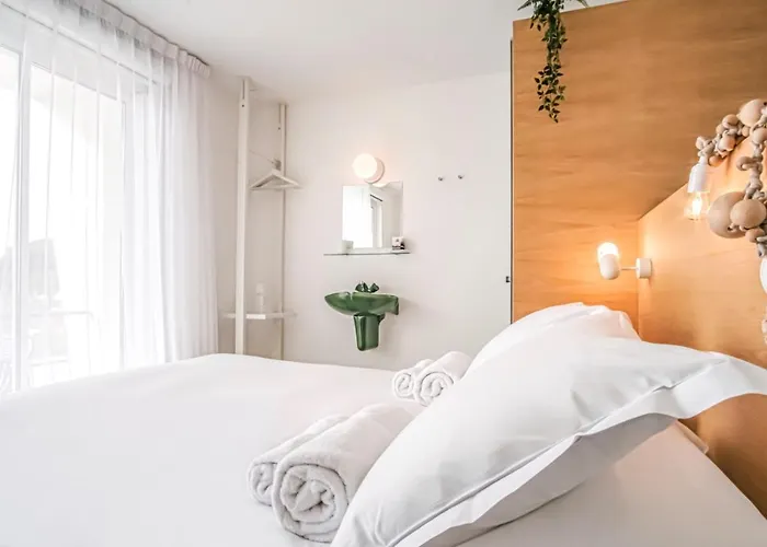 La Reine Jane 3* Hyères