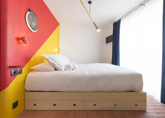 La Reine Jane 3* Hyères